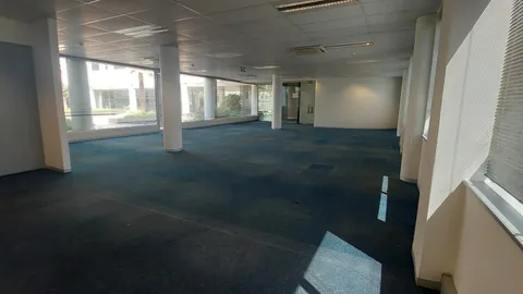 Rosebank -192.80-Grosvenor Corner-195 Jan Smuts Ave office space to let for rent to lease (11)